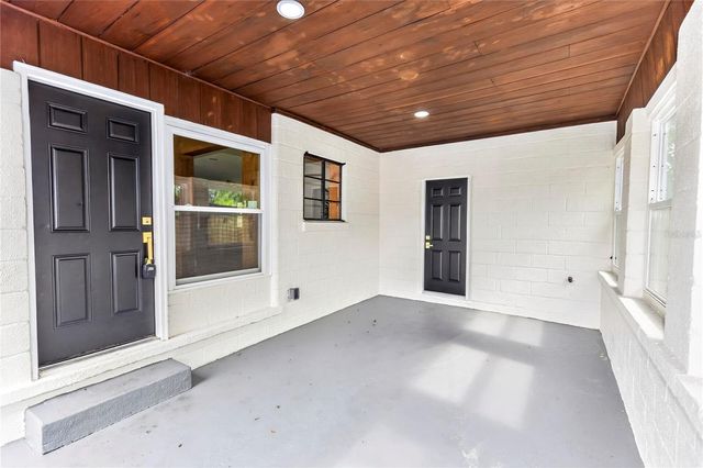 112 COLOMBA ROAD, Debary, FL 32713