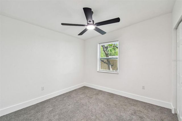 10011 N ANNETTE AVENUE, Tampa, FL 33612