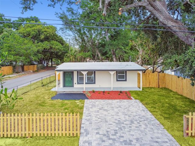 10011 N ANNETTE AVENUE, Tampa, FL 33612
