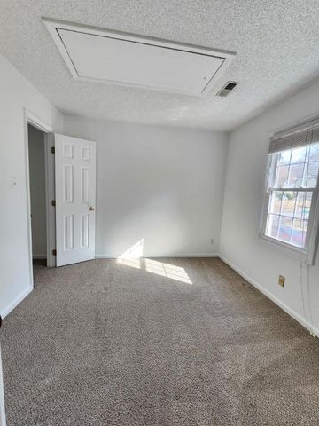 625 Thistlegate Trail, Raleigh, NC 27610