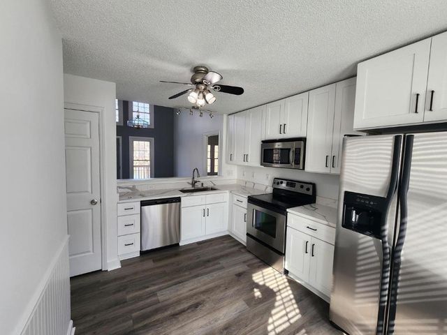 625 Thistlegate Trail, Raleigh, NC 27610