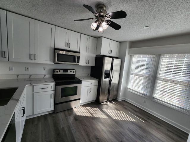 625 Thistlegate Trail, Raleigh, NC 27610