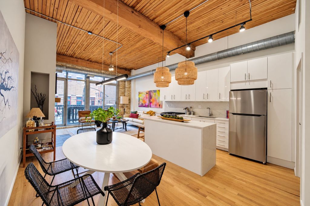 2333 W St. Paul Avenue 202, Chicago, IL 60647 — photo 5