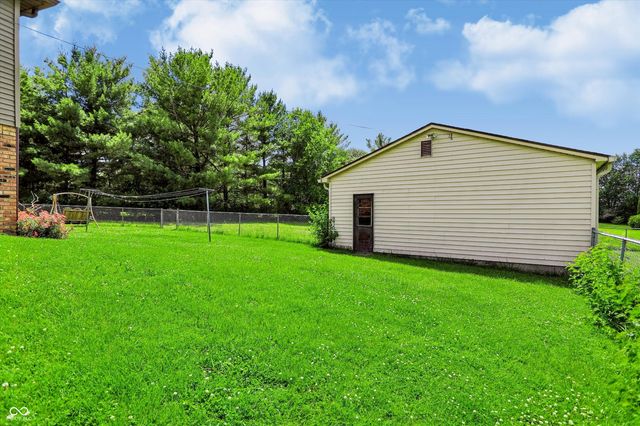 2760 S Morristown Pike, Greenfield, IN 46140