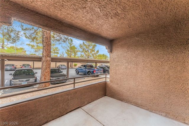 2200 South Fort Apache Road 1234, Las Vegas, NV 89117