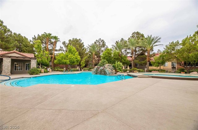 2200 South Fort Apache Road 1234, Las Vegas, NV 89117
