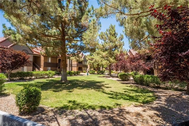 2200 South Fort Apache Road 1234, Las Vegas, NV 89117