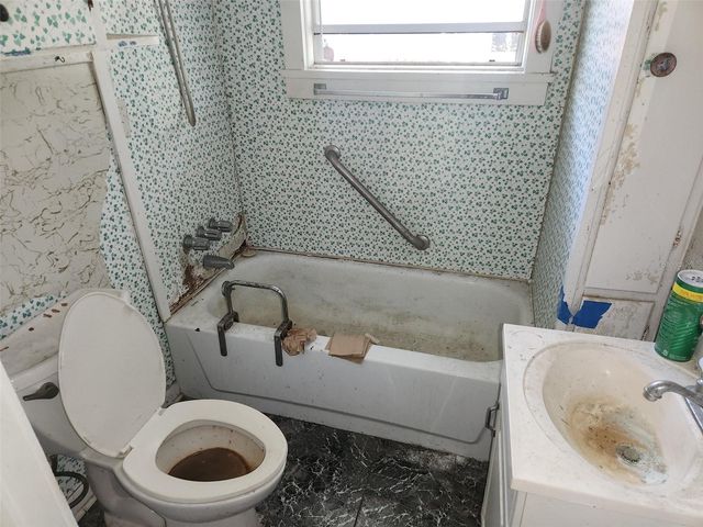 1145 W HICKORY STREET, Lakeland, FL 33815