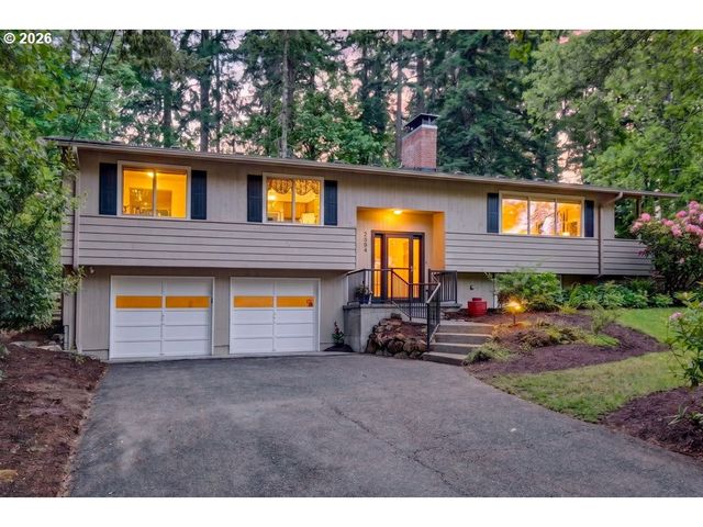 2584 PARK Rd, Lake Oswego, OR 97034