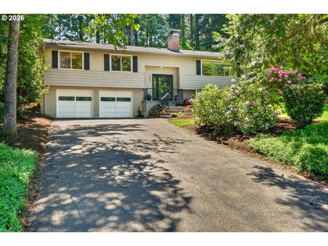 2584 PARK Rd, Lake Oswego, OR 97034