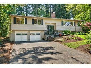 2584 PARK Rd, Lake Oswego, OR 97034