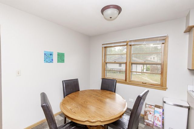 1011 College Street N, Fargo, ND 58102