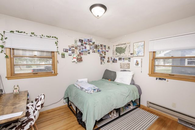 1011 College Street N, Fargo, ND 58102