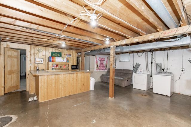 1011 College Street N, Fargo, ND 58102