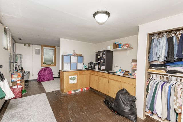 1011 College Street N, Fargo, ND 58102