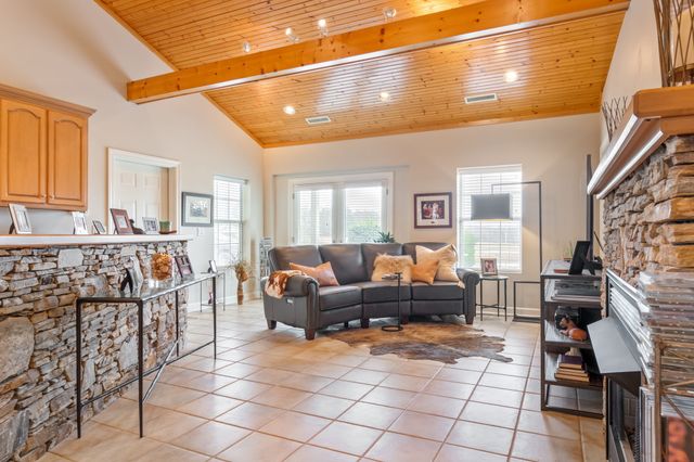 3100 Floyd Rd, Eagleville, TN 37060