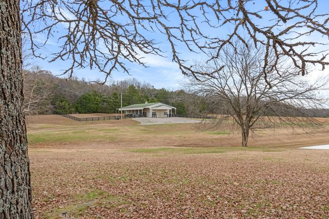 3100 Floyd Rd, Eagleville, TN 37060