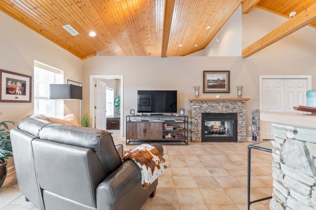 3100 Floyd Rd, Eagleville, TN 37060