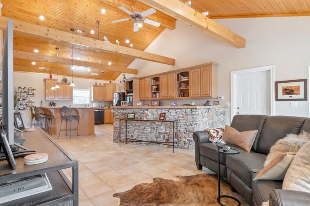 3100 Floyd Rd, Eagleville, TN 37060