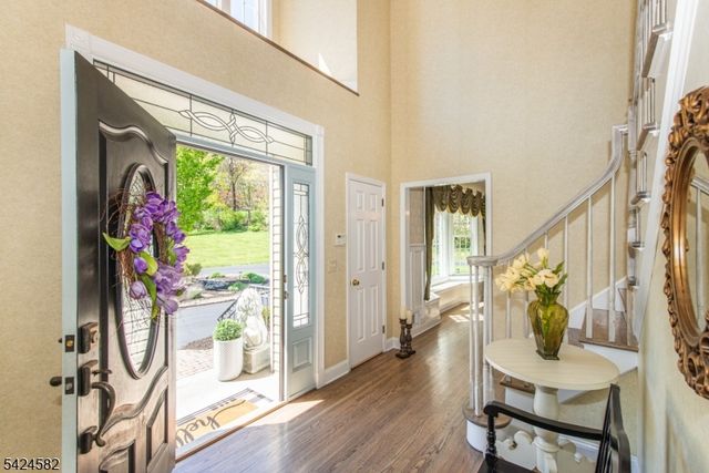 10 David Pl, Mount Olive Twp., NJ 07836