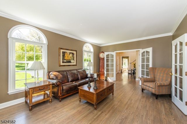 10 David Pl, Mount Olive Twp., NJ 07836