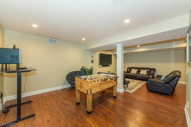 10 David Pl, Mount Olive Twp., NJ 07836