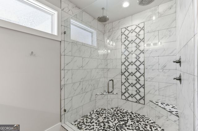 6878 S Bluff Court, Gainesville, GA 30506