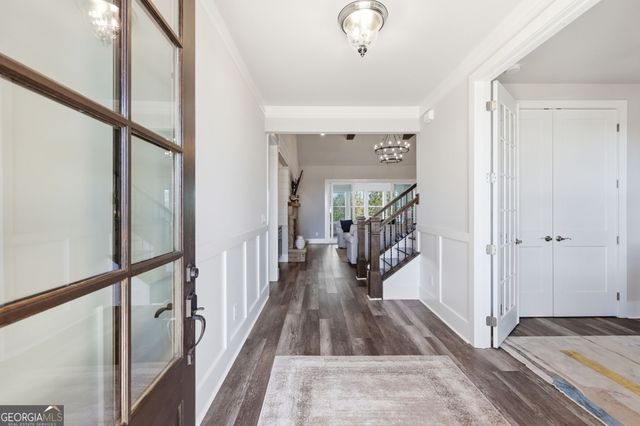 6878 S Bluff Court, Gainesville, GA 30506