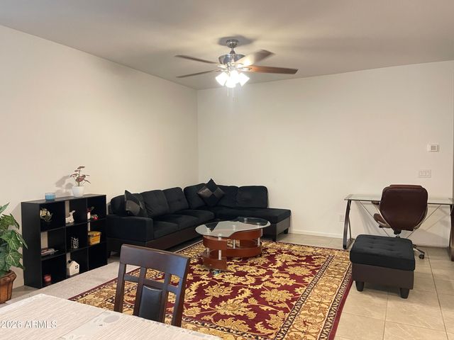9421 W MONTECITO Avenue, Phoenix, AZ 85037