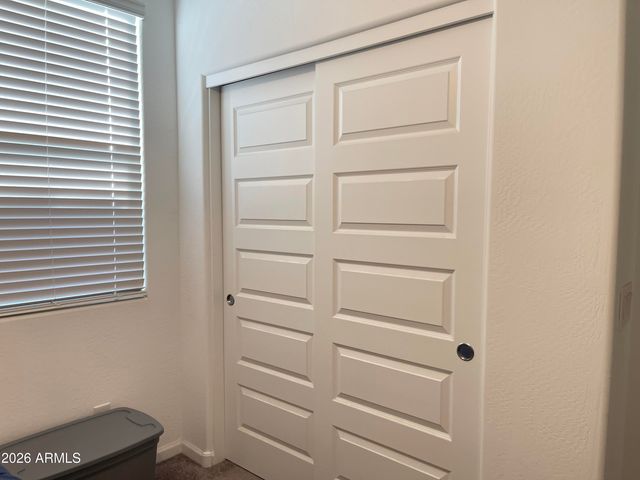 9421 W MONTECITO Avenue, Phoenix, AZ 85037