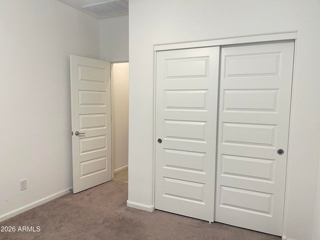 9421 W MONTECITO Avenue, Phoenix, AZ 85037