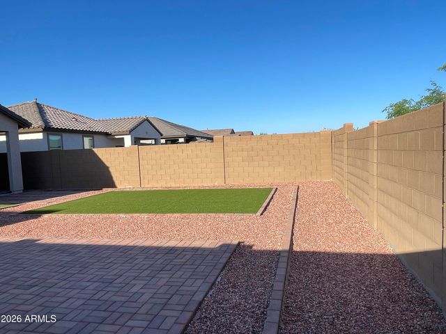 9421 W MONTECITO Avenue, Phoenix, AZ 85037
