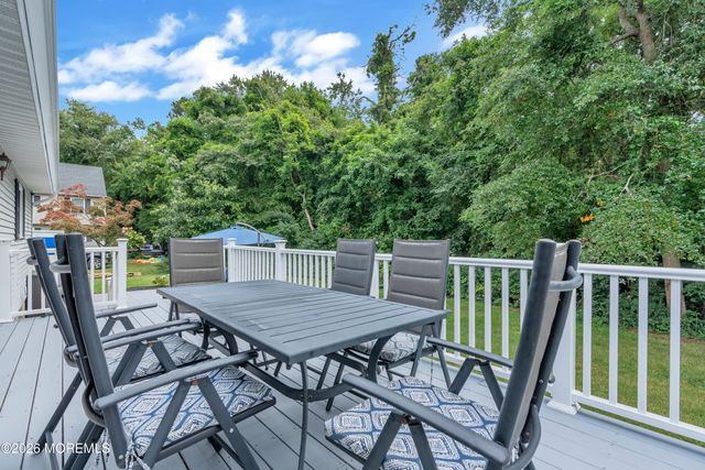 48 Lighthouse Drive, Waretown, NJ 08758