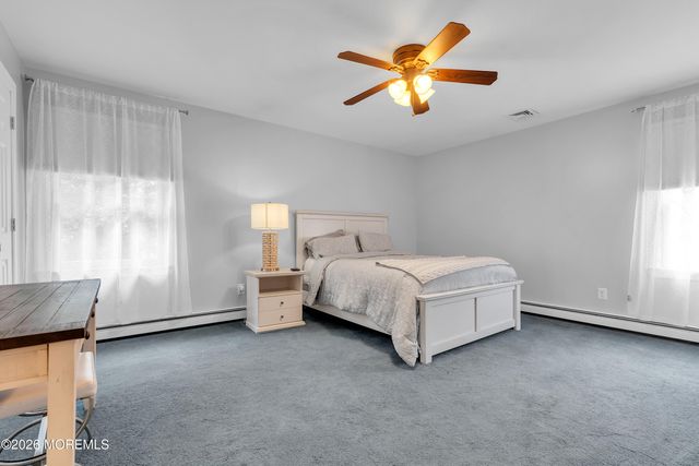 48 Lighthouse Drive, Waretown, NJ 08758