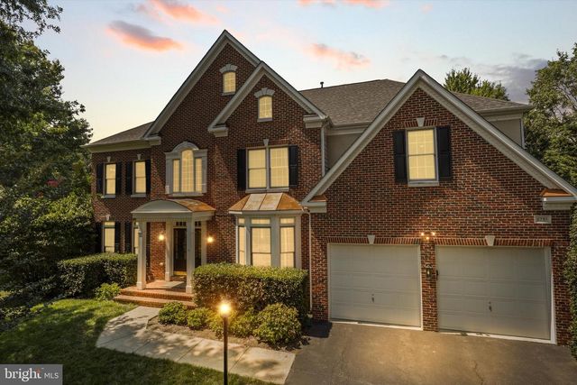 2751 CODY RD, Vienna, VA 22181