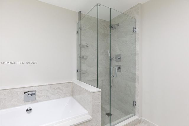 488 NE 18th St 5012, Miami, FL 33132