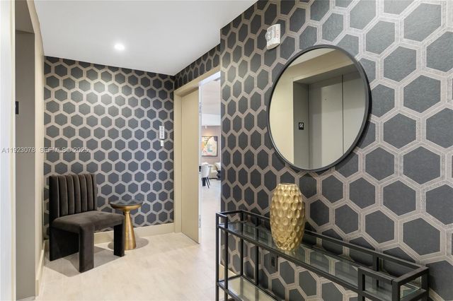 488 NE 18th St 5012, Miami, FL 33132