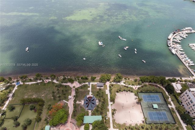 488 NE 18th St 5012, Miami, FL 33132