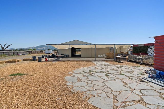 3980 Stony Point Rd, Santa Rosa, CA 95407