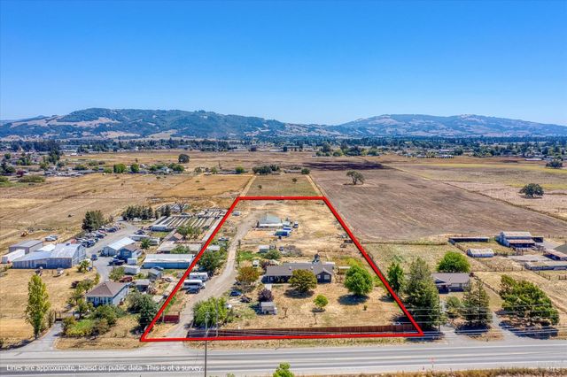 3980 Stony Point Rd, Santa Rosa, CA 95407