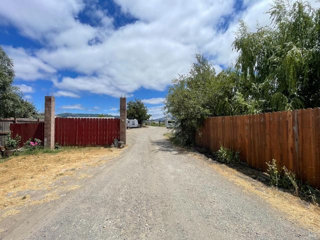 3980 Stony Point Rd, Santa Rosa, CA 95407