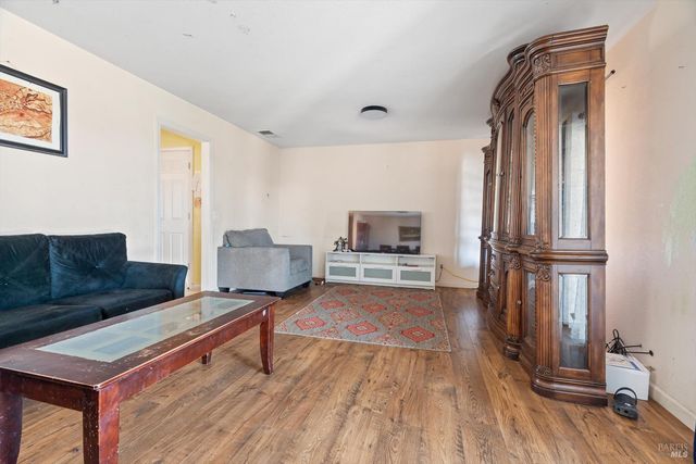 3980 Stony Point Rd, Santa Rosa, CA 95407