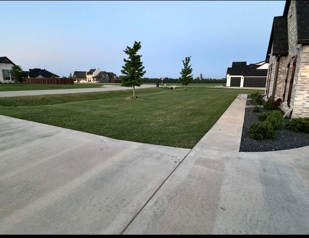 860 Dove Meadow Trail, Waxahachie, TX 75167