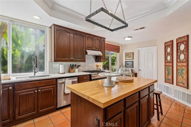 4 Regina, Dana Point, CA 92629