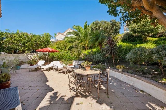 4 Regina, Dana Point, CA 92629