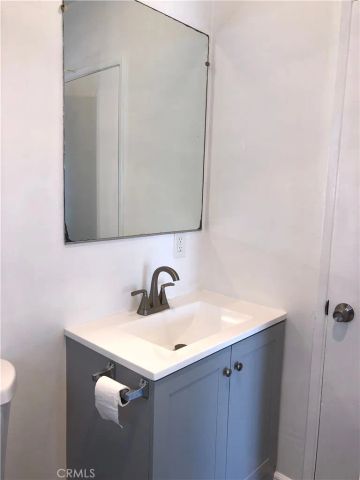 312 10th Street L, Huntington Beach, CA 92648