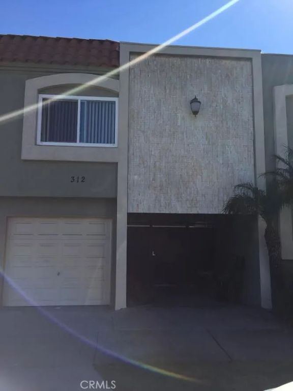 312 10th Street L, Huntington Beach, CA 92648