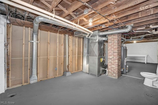 824 E Waterloo Road, Coventry, OH 44306