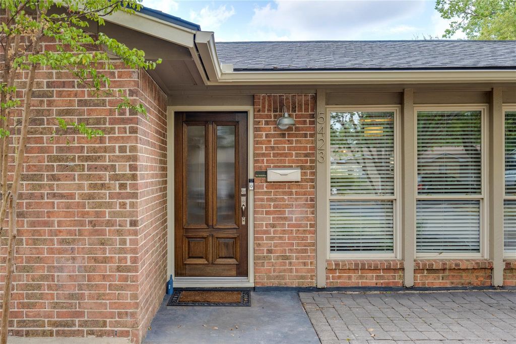 5423 Fairmont CIR, Austin, TX 78745