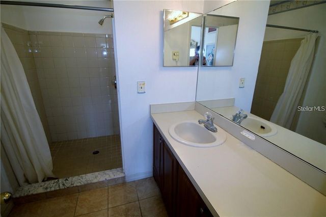 5004 LAGUNA BAY CIRCLE 54, Kissimmee, FL 34746